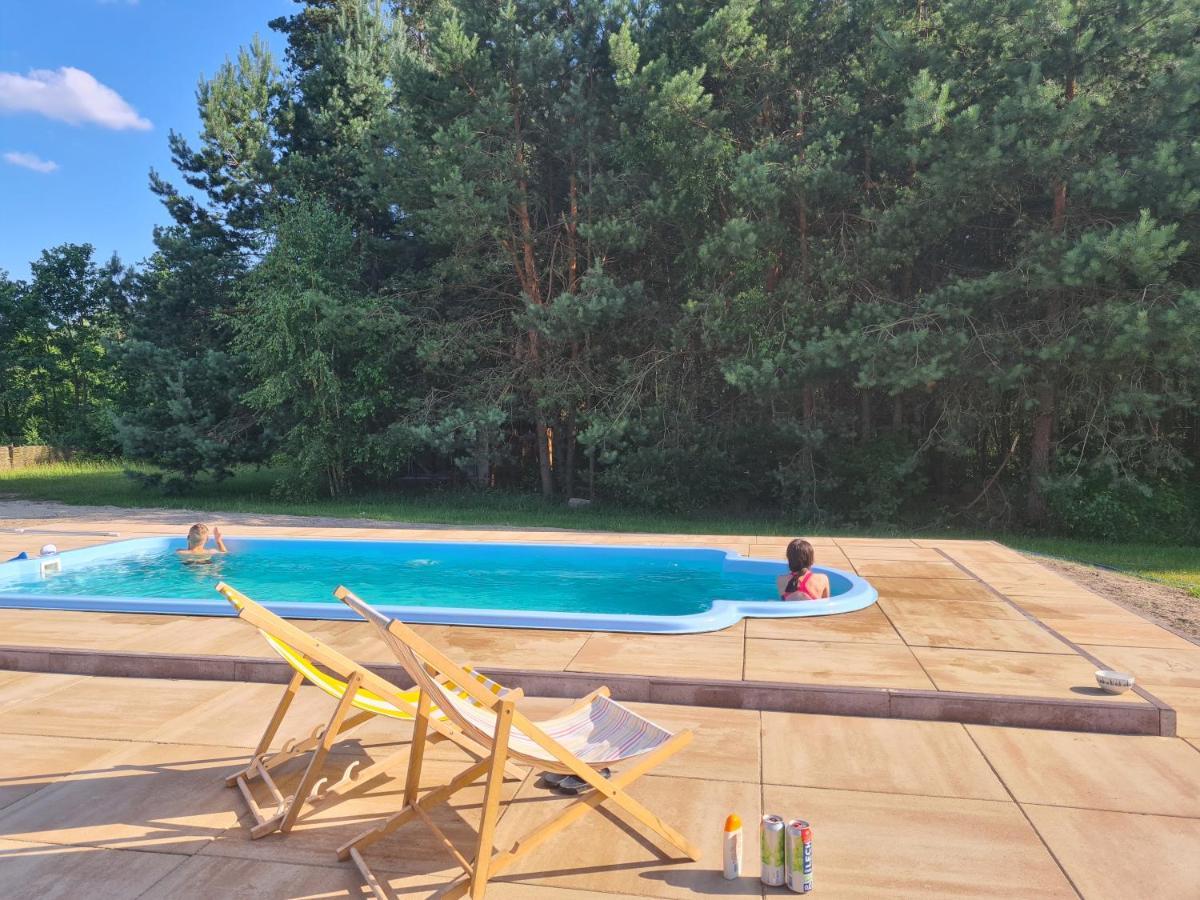 Dworek Ogrodniki, Caloroczny Dom Na Wylacznosc, Basen, Sauna, Las, Staw Rybny, Altana Grillowa, Ognisko, Pianino, Kominek, Piec Chlebowy, Duza Ogrodzona Posesja Tuczna Экстерьер фото