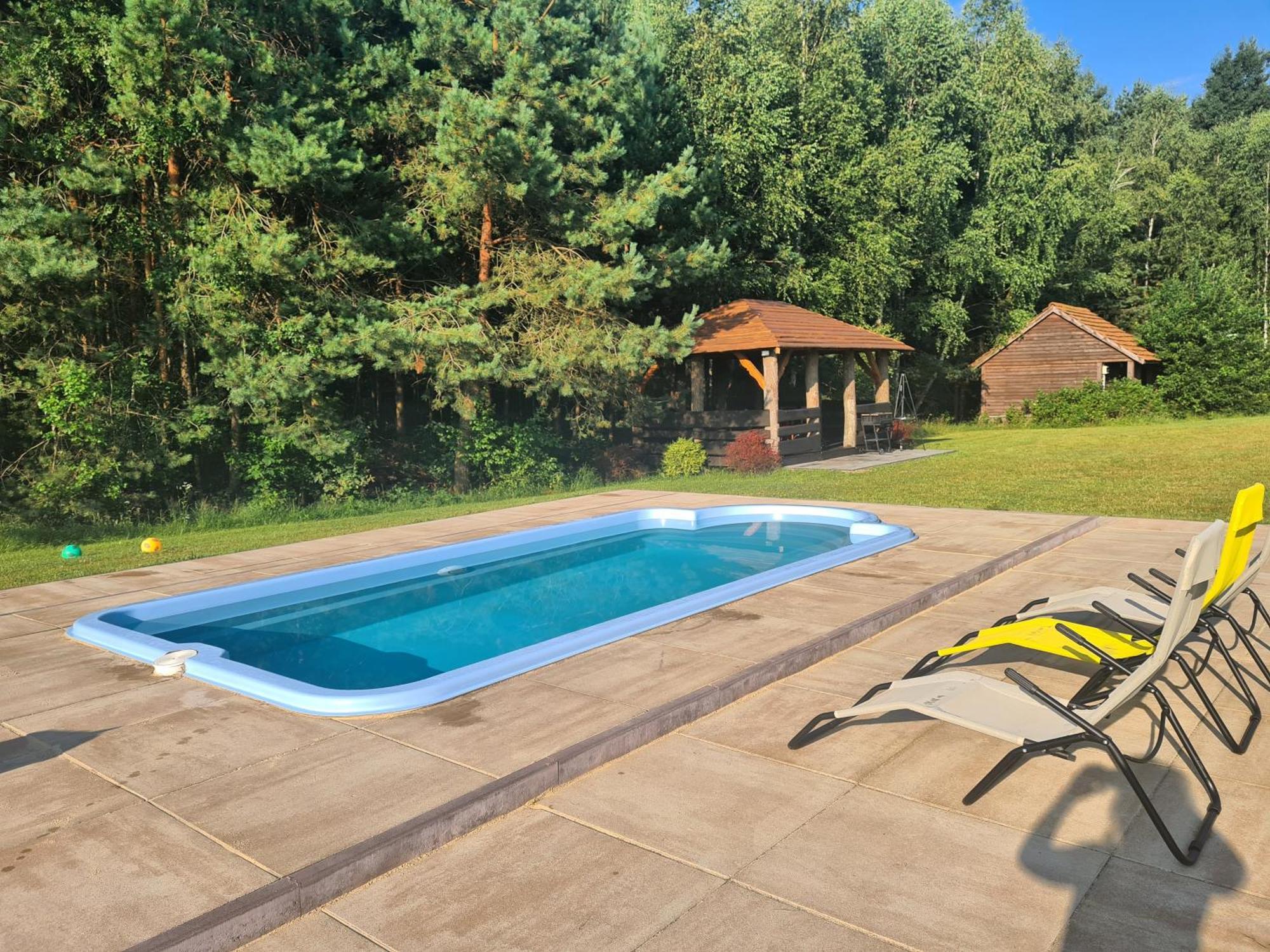 Dworek Ogrodniki, Caloroczny Dom Na Wylacznosc, Basen, Sauna, Las, Staw Rybny, Altana Grillowa, Ognisko, Pianino, Kominek, Piec Chlebowy, Duza Ogrodzona Posesja Tuczna Экстерьер фото